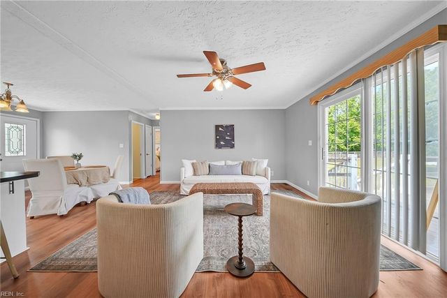 8029 Pinetta RD, Gloucester, VA 23061