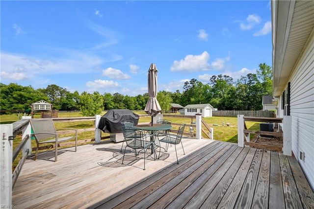 8029 Pinetta RD, Gloucester, VA 23061