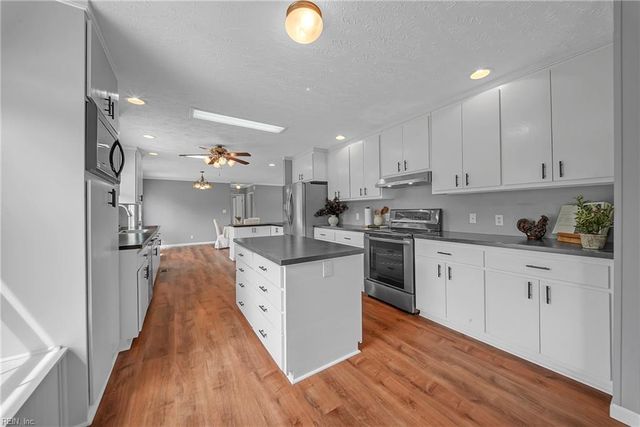 8029 Pinetta RD, Gloucester, VA 23061
