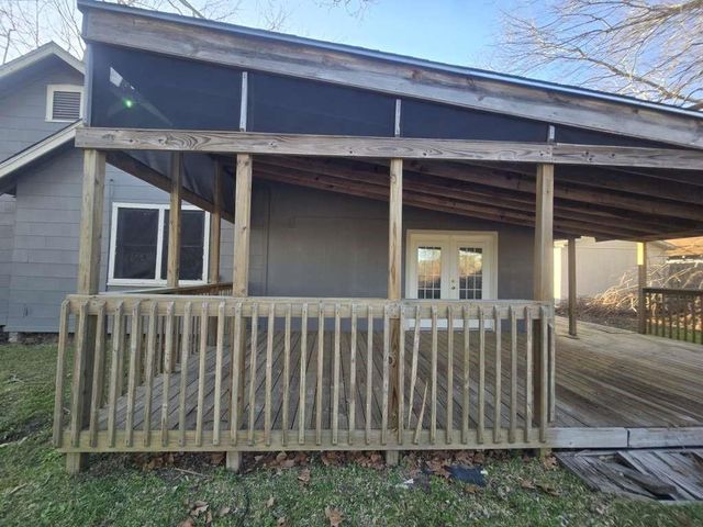 600 E Fayle Street, Baytown, TX 77520