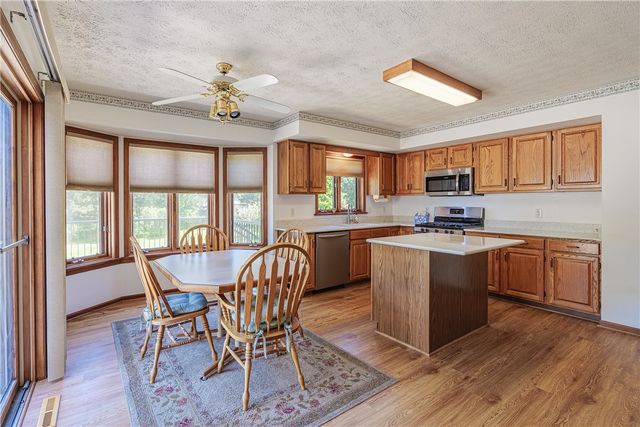 396 Pineville Lane, Webster, NY 14580
