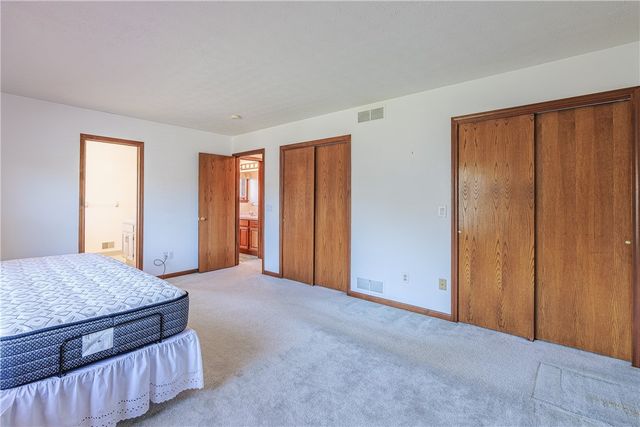 396 Pineville Lane, Webster, NY 14580