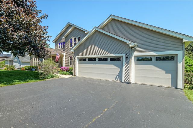 396 Pineville Lane, Webster, NY 14580