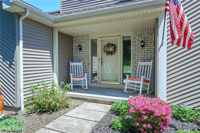 396 Pineville Lane, Webster, NY 14580