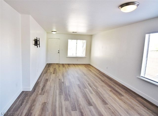 1587 Alpine Hills Avenue, Henderson, NV 89014