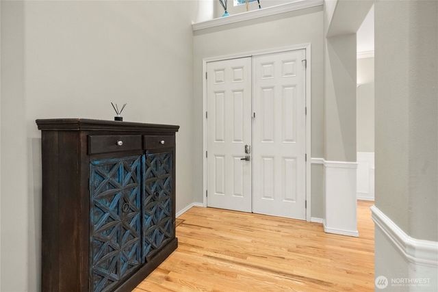 3723 Lincoln Court NE, Renton, WA 98056