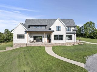 68 Buckettown Road, Richmond, KY 40475