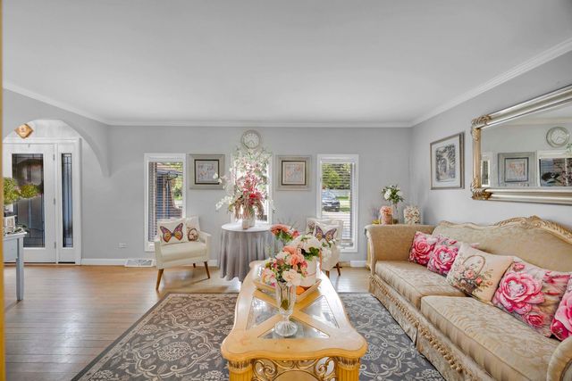 1943 182nd Street, Lansing, IL 60438