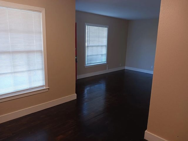 1452 Nash Street, Garland, TX 75042