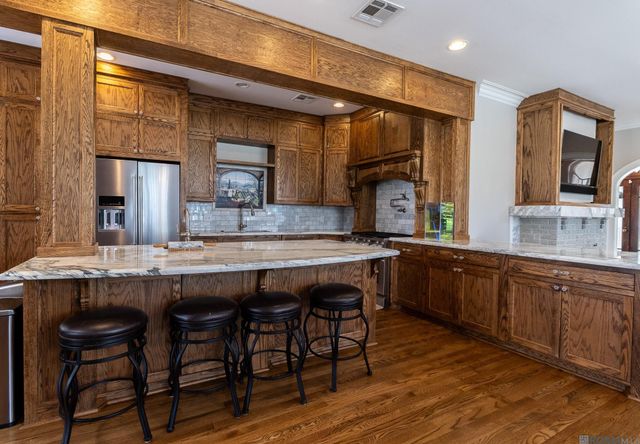 122 Grove St, Lake Charles, LA 70601