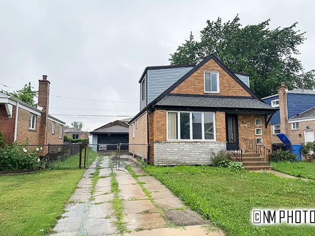 7926 S Kostner Avenue, Chicago, IL 60652