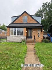 7926 S Kostner Avenue, Chicago, IL 60652