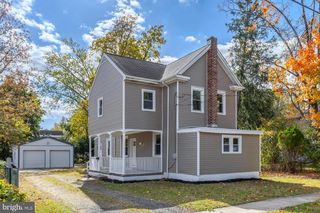 124 W HOWARD ST, Clayton, NJ 08312