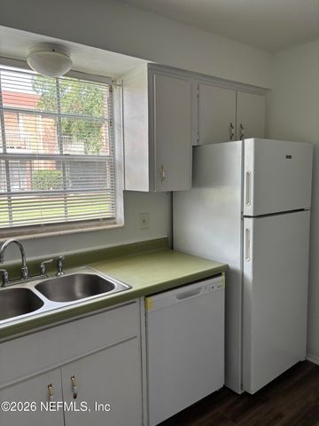 5201 ATLANTIC Boulevard 53, Jacksonville, FL 32207