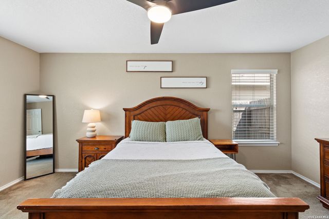 10319 Fort Davis, San Antonio, TX 78245