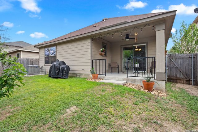 10319 Fort Davis, San Antonio, TX 78245