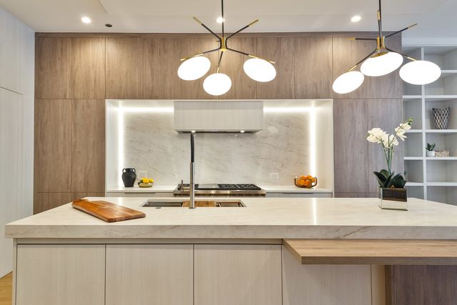 1416 W Warner Avenue, Chicago, IL 60613