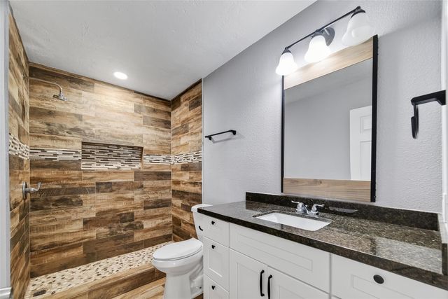 663 County Road 347 S, Cleveland, TX 77327