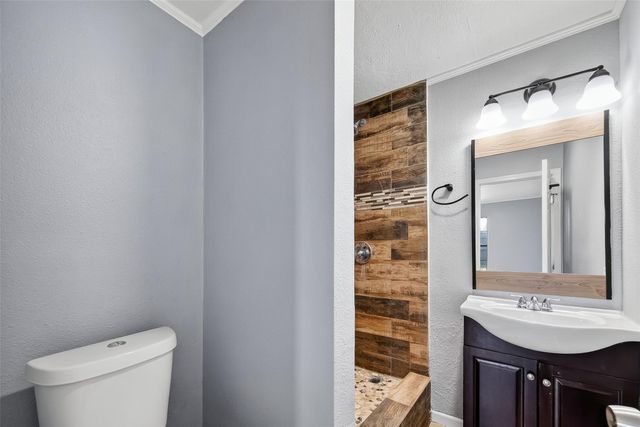 663 County Road 347 S, Cleveland, TX 77327