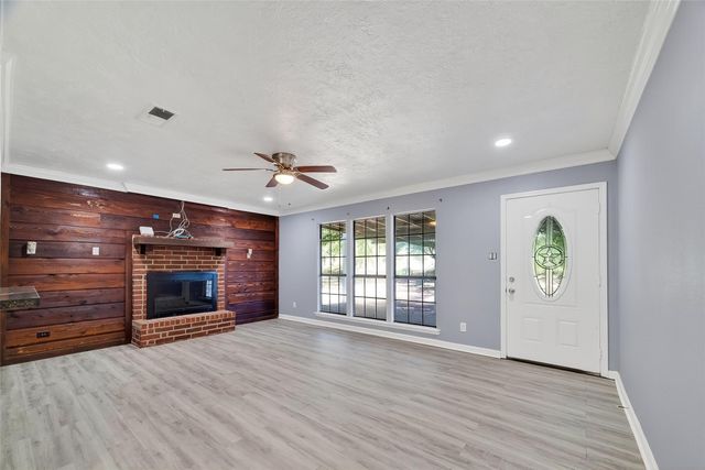 663 County Road 347 S, Cleveland, TX 77327