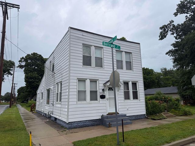 2529 Bertrand Street, South Bend, IN 46628
