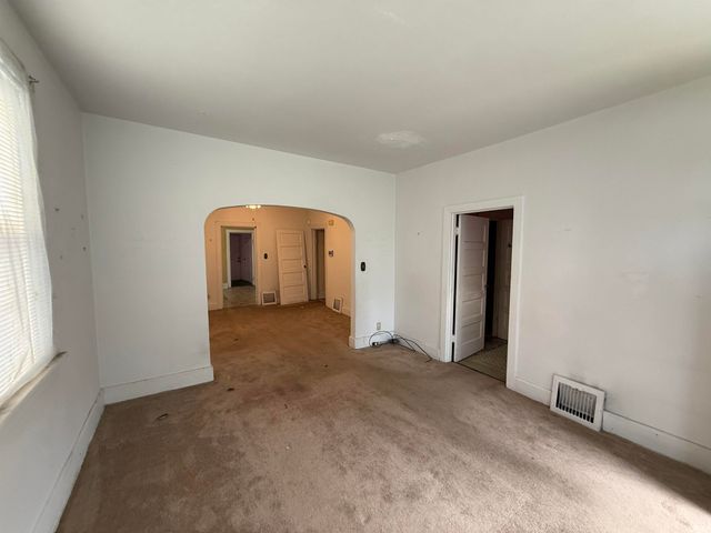 2529 Bertrand Street, South Bend, IN 46628