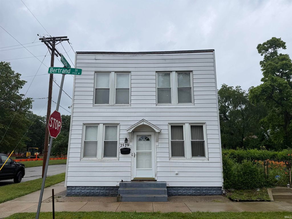 2529 Bertrand Street, South Bend, IN 46628