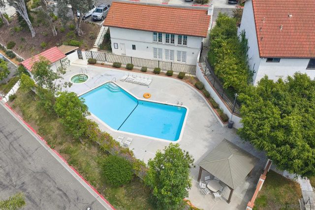 353 Windy Lane, Vista, CA 92083