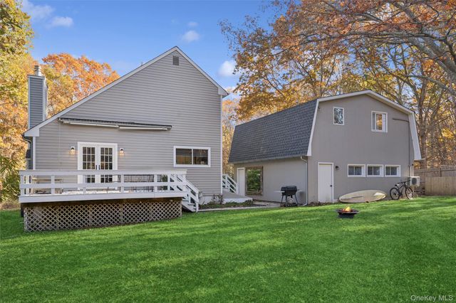 33 Whalers Drive, Sag Harbor, NY 11963
