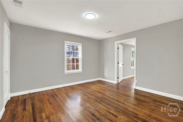 406 Mckenzie Place, Savannah, GA 31405