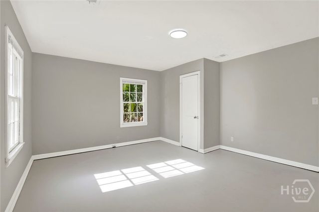 406 Mckenzie Place, Savannah, GA 31405