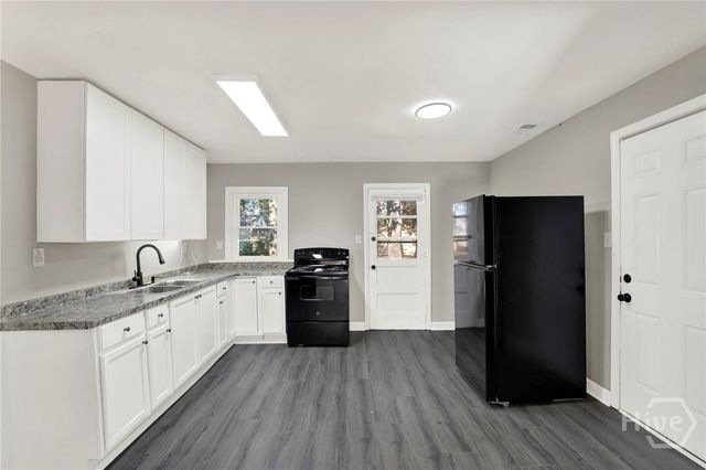 406 Mckenzie Place, Savannah, GA 31405