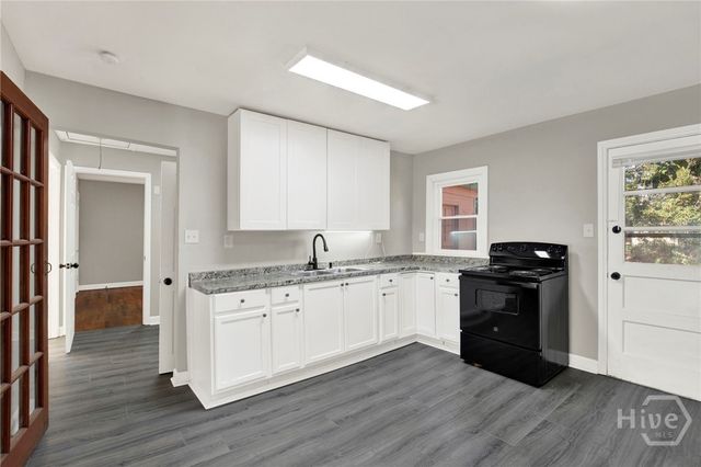 406 Mckenzie Place, Savannah, GA 31405