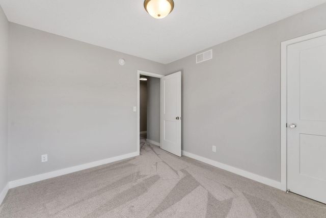 7660 Waverly Avenue, Shakopee, MN 55379