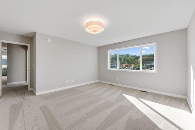 7660 Waverly Avenue, Shakopee, MN 55379