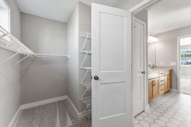 7660 Waverly Avenue, Shakopee, MN 55379