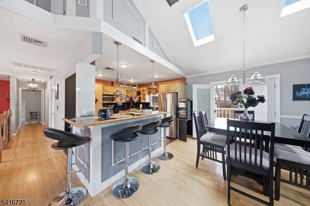 4 Shelley Ct, Sparta Twp., NJ 07871