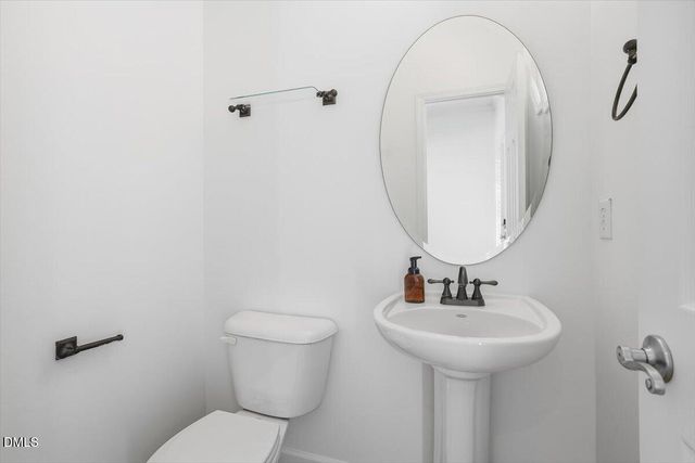 133 Florians Drive, Holly Springs, NC 27540