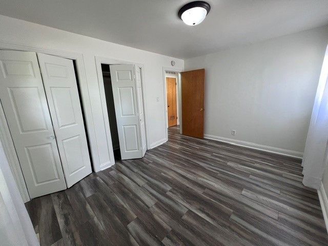 1216 Carswell Avenue 1216, Elk Grove Village, IL 60007