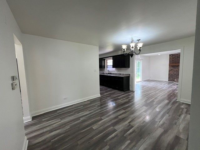 1216 Carswell Avenue 1216, Elk Grove Village, IL 60007