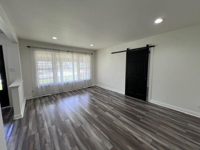 1216 Carswell Avenue 1216, Elk Grove Village, IL 60007