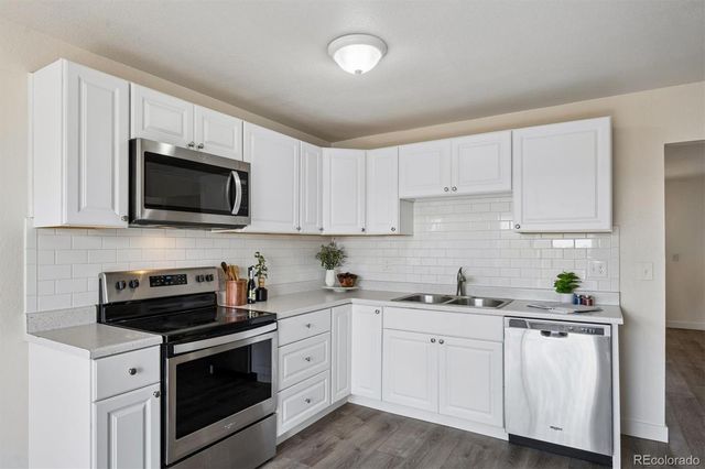 5731 W 92nd Avenue 113, Westminster, CO 80031