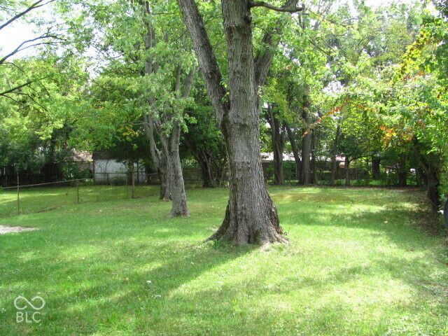 9625 Pepperidge Drive, Indianapolis, IN 46235