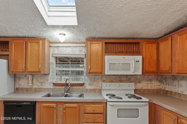 5316 CARTER SPENCER Road, Middleburg, FL 32068