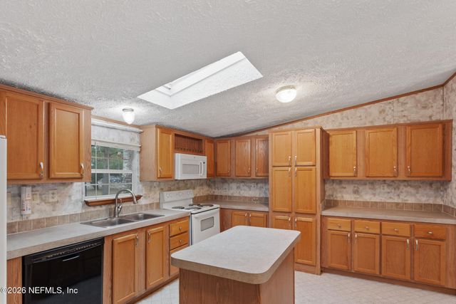 5316 CARTER SPENCER Road, Middleburg, FL 32068