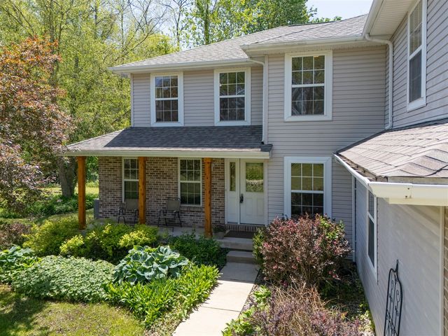 1042 Hunter Ridge, Battle Creek, MI 49017