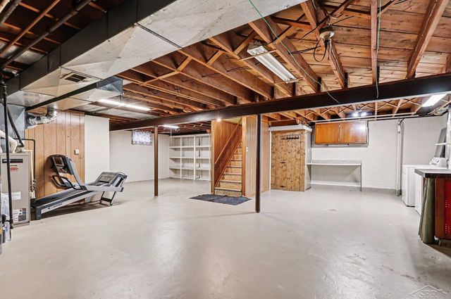 1587 N Knight Road, Essexville, MI 48732