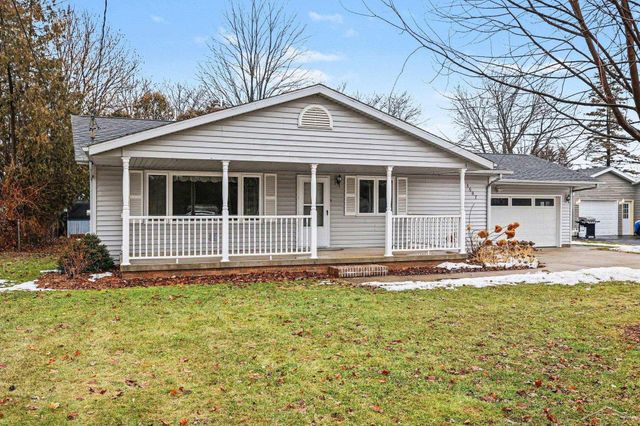 1587 N Knight Road, Essexville, MI 48732