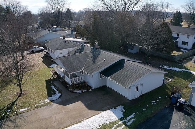 1587 N Knight Road, Essexville, MI 48732