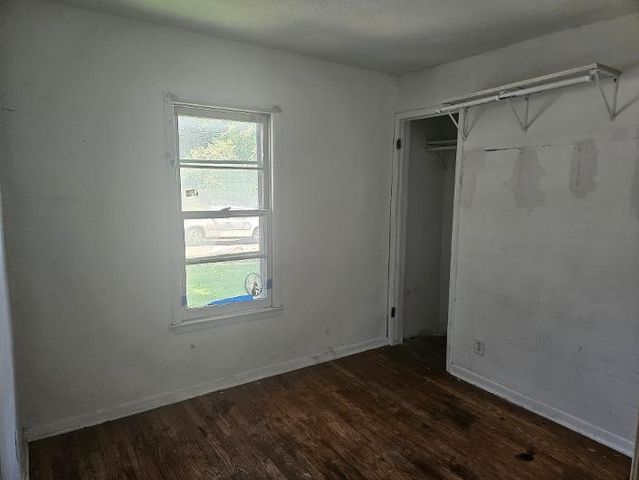 3215 SW 7th Street, Des Moines, IA 50315